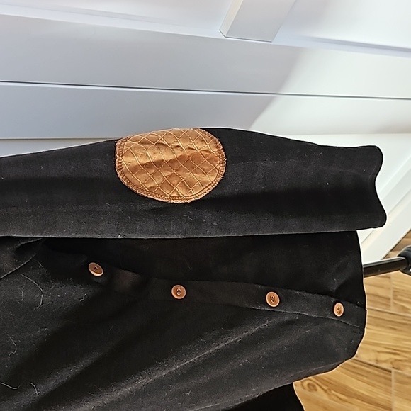 EM long sleeve top size XL - Picture 5 of 7